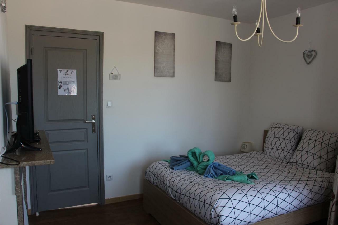 Ferme Du Pre Vert - Chambres D'Hotes B&B Nort-Leulinghem Экстерьер фото